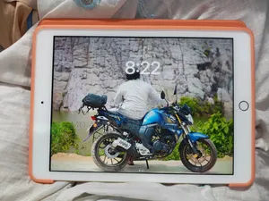 Apple iPad 5 (2022) 32 GB White