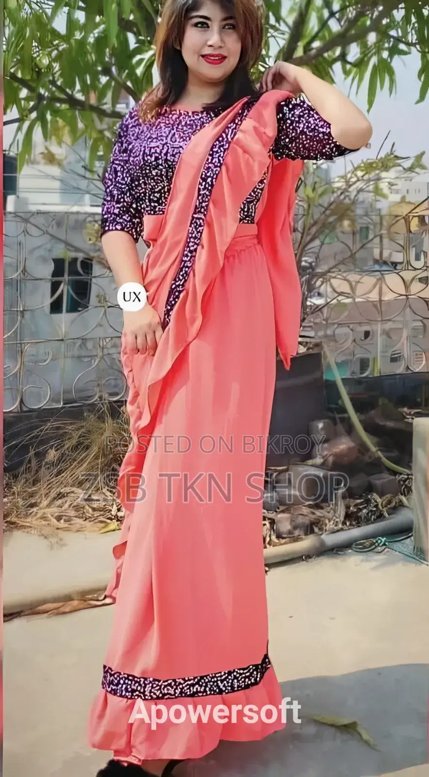সুন্দর ডিজাইনের রেডিমেড শাড়ি গাউন সাথে থাকছে রেডিমেড ব্লাউজ পিস।