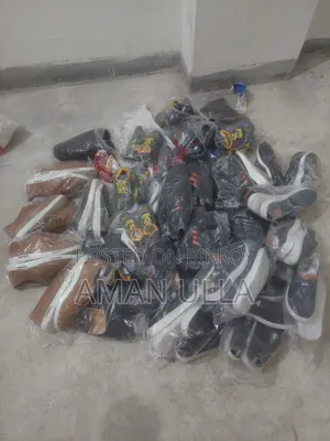 Selling shoes at wholesale price