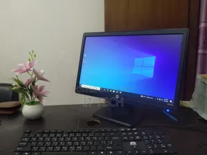Get Wholesale Prices Today on Full Fresh HP 19" LV1911 Monitors!