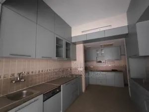 4bdrm Apartment in Gulshan for rent
