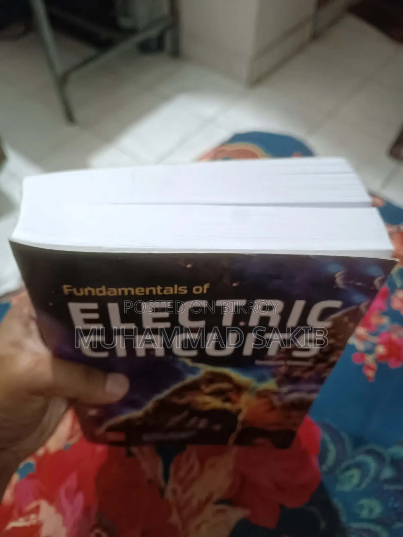 Fundamentals of Electric Circuits Book