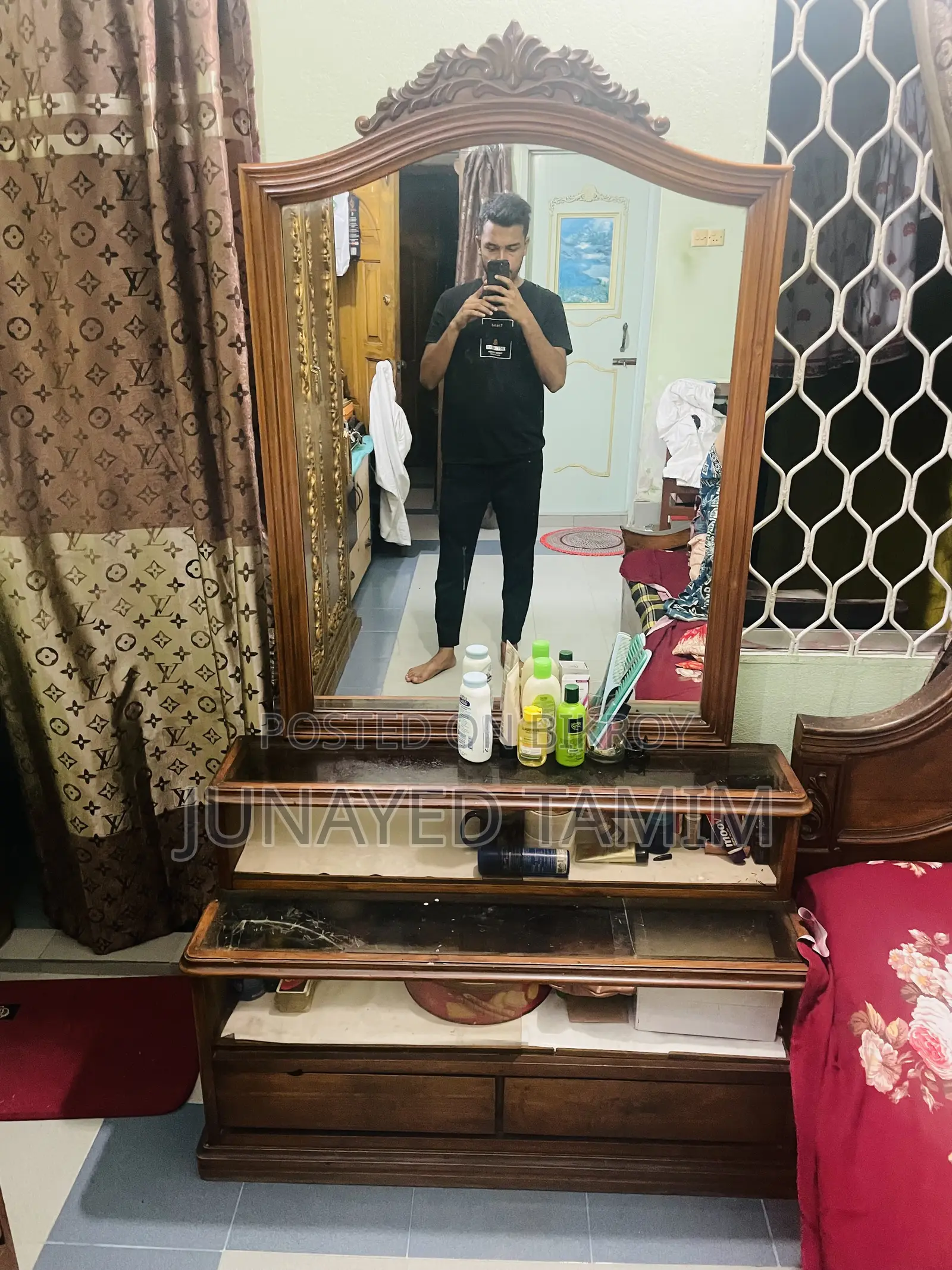 Dressing Table