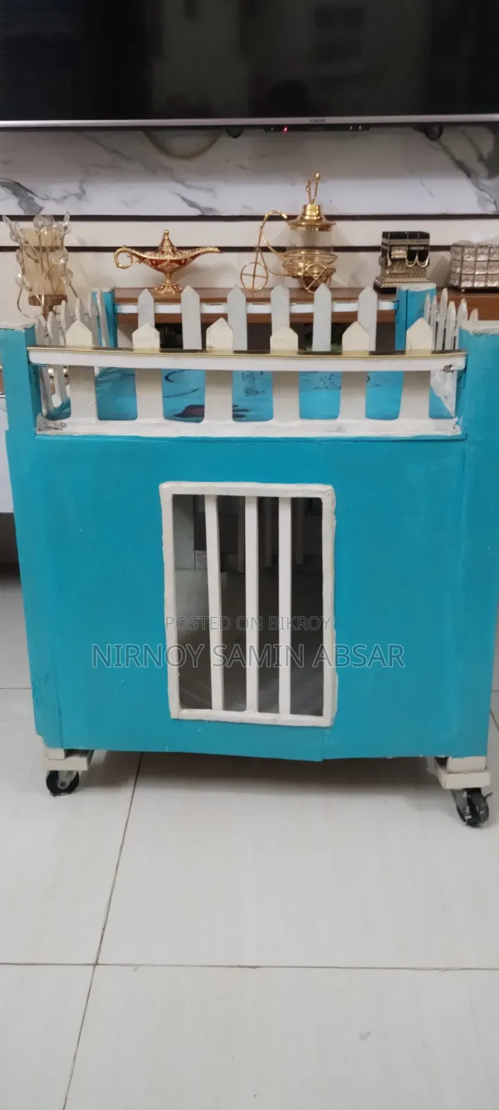 Cat House Indoor Handmade With Ladder, Wheels Rooftop Lounge