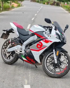 Aprilia GPR 2020 White