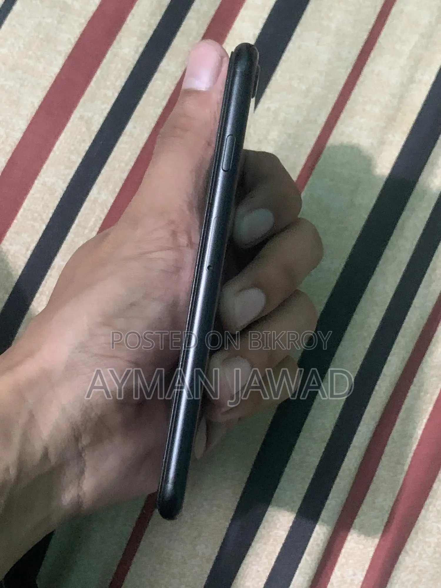 Apple iPhone SE (2020) 128 GB Black