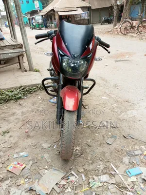 Bajaj Pulsar 150 2016 Red