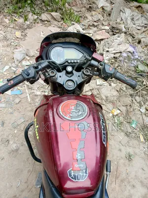 Bajaj Pulsar 150 2016 Red