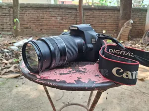 ক্যানন ইওএস ১২০০ডি ডিএসএলআর ক্যামেরা