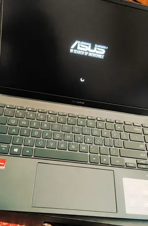 Laptop Asus Zenbook 14 UX434 8GB AMD Ryzen 5 SSD 512GB