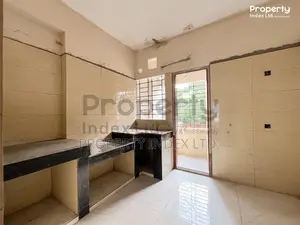 4bdrm Apartment in Basundhara for Sale