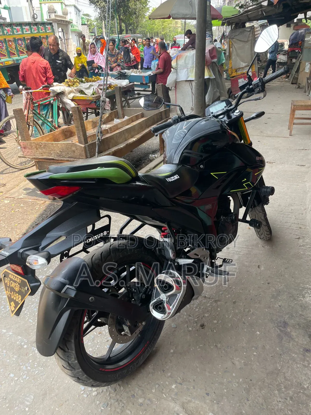 Suzuki Gixxer SF FI 2025 Black