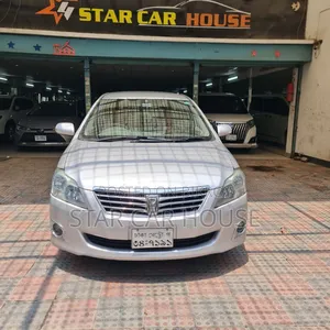Toyota Premio 2012 Silver