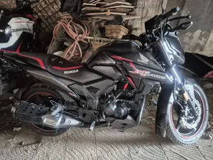 Honda Transalp XL600V 2022 Black