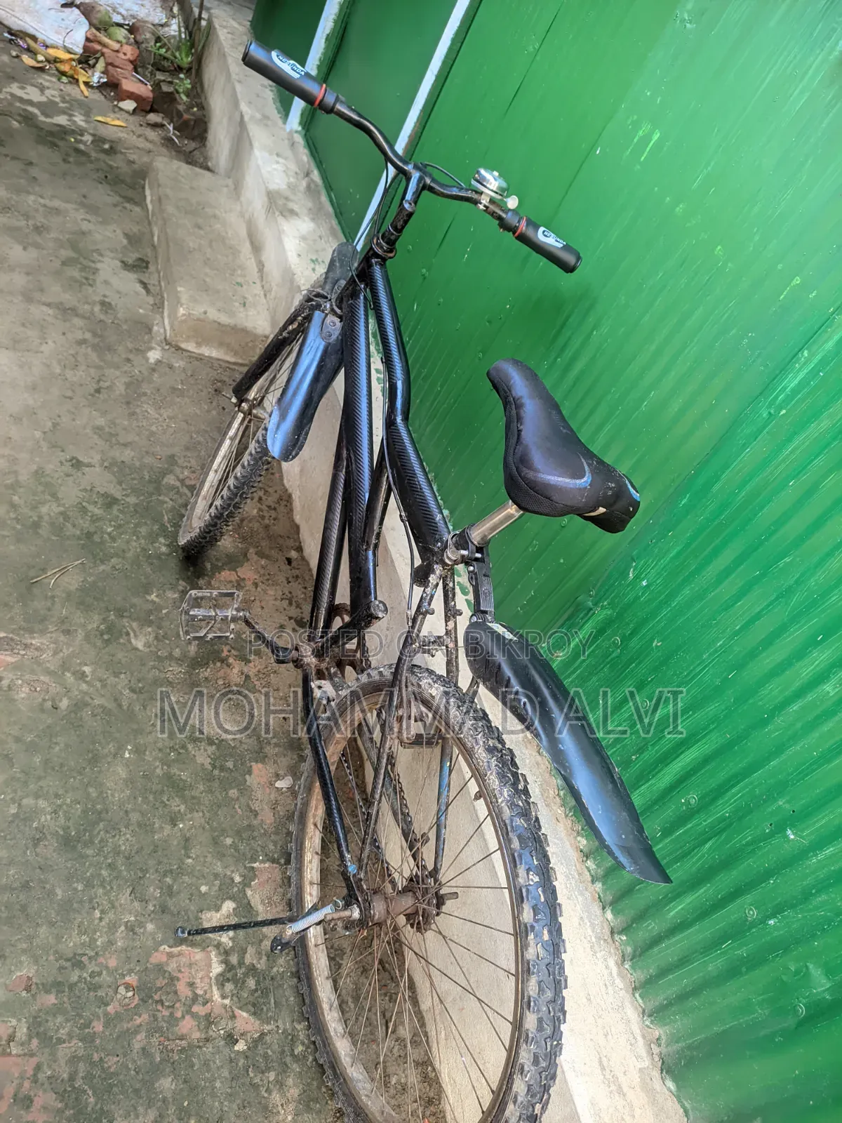 একটি বাংলা বাইসাইকেলে বিক্রি করা হবে