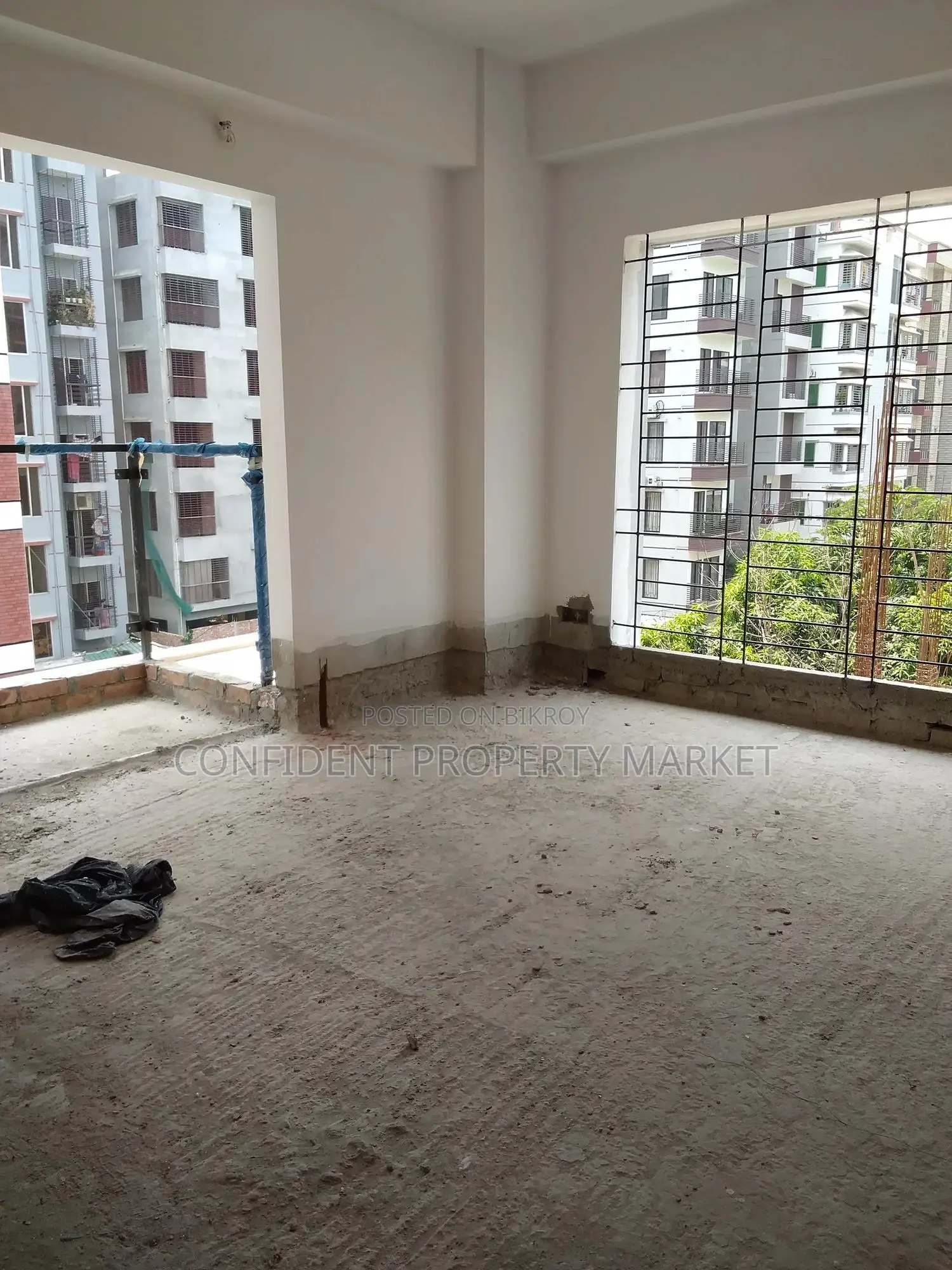 4bdrm Apartment in Confident Property, Baridhara for Sale