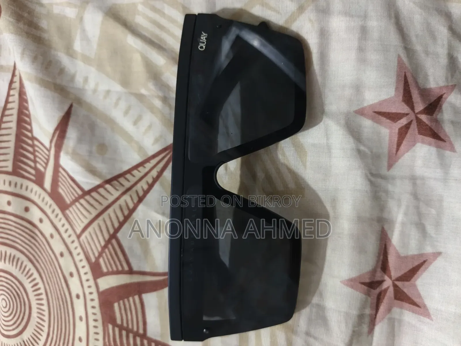 QUAY Sunglasses