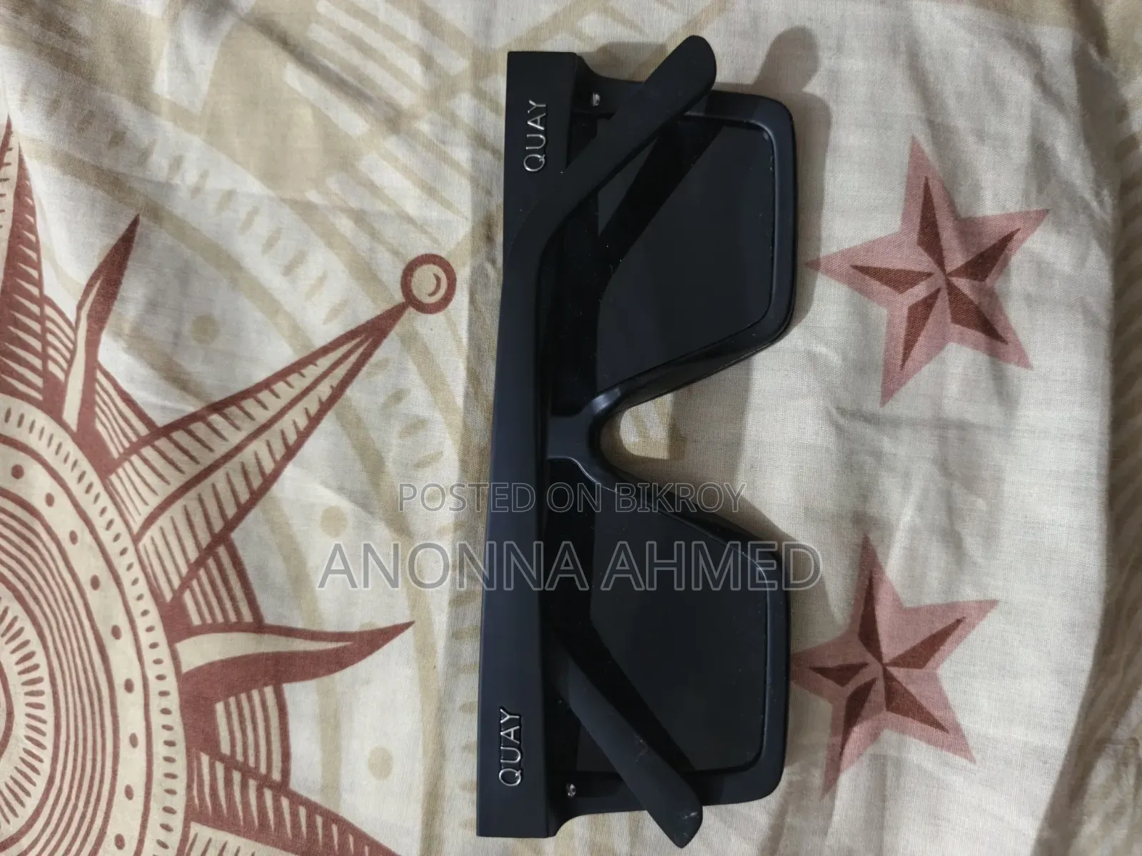 QUAY Sunglasses