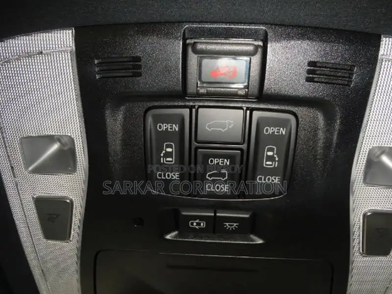 টয়োটা আলফার্ড ২০১৯ পার্ল