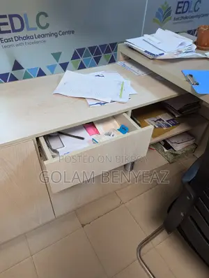 অফিস ফার্নিচার