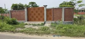 দক্ষিণ মুখি প্লট ৫ কাঠা ২৩ নং সেক্টরে।