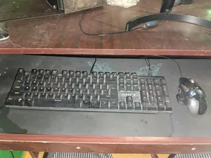 Desktop Computer Gigabyte GB-BXi7-4500 24GB AMD Ryzen 5 SSD 512GB