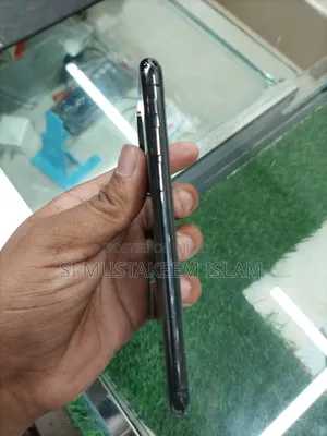 Apple iPhone X 64 GB Black