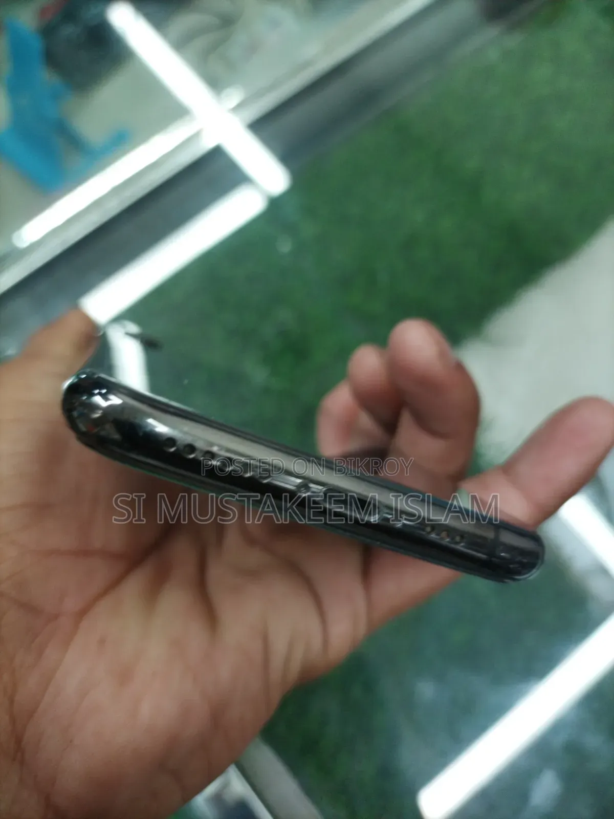 Apple iPhone X 64 GB Black