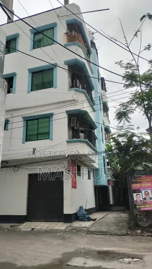 1,600 Sq Ft Commercial Space in Prime Location of South Banasree