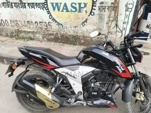 TVS Apache RTR 160 4V 2022 Black