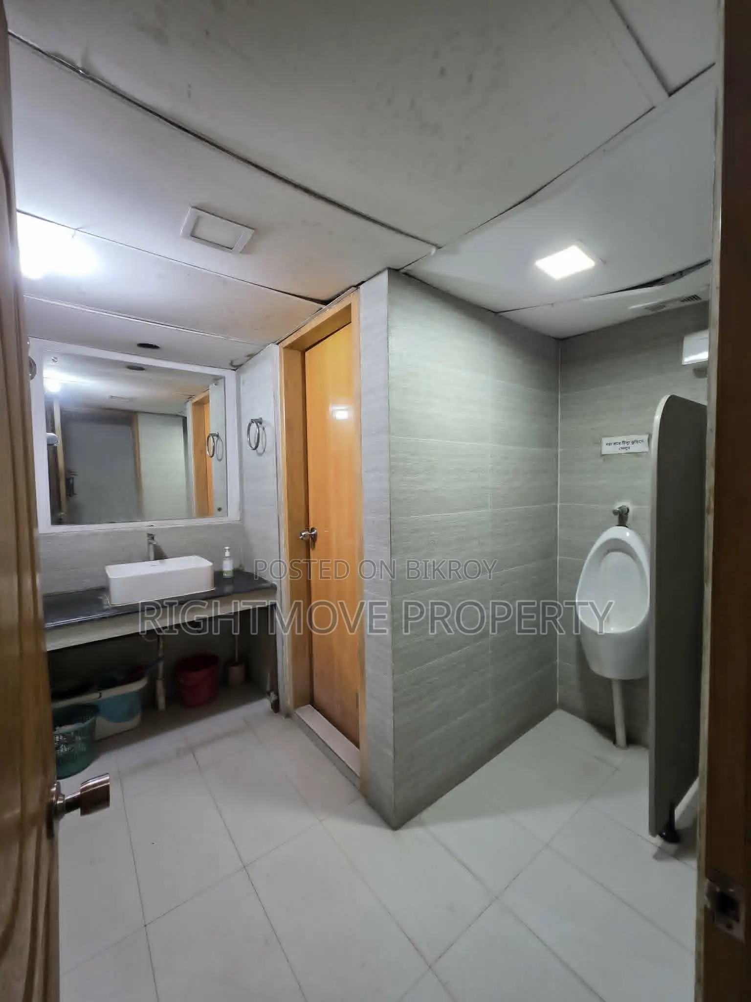 Banglamotor | Office Space | 2117 Sft | 12th Floor