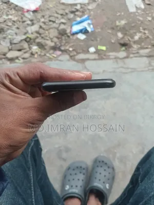 অ্যাপল আইফোন এসই (২০২০) ৬৪ জিবি ব্ল্যাক