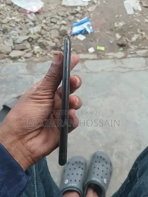 অ্যাপল আইফোন এসই (২০২০) ৬৪ জিবি ব্ল্যাক