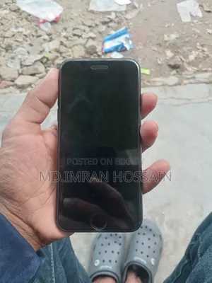 অ্যাপল আইফোন এসই (২০২০) ৬৪ জিবি ব্ল্যাক