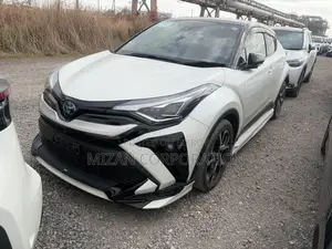 Toyota C-Hr 2021 Pearl