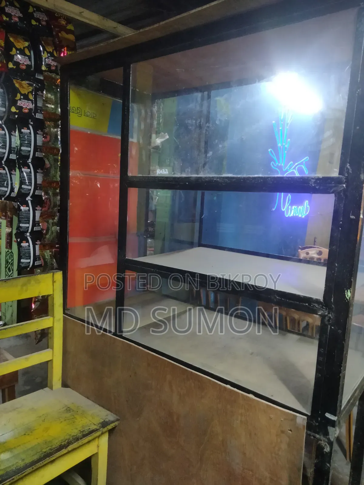রেস্টুরেন্ট এক্সেসরিজ