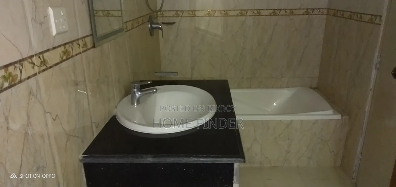 Furnished 3bdrm Apartment in Gulshan for Sale