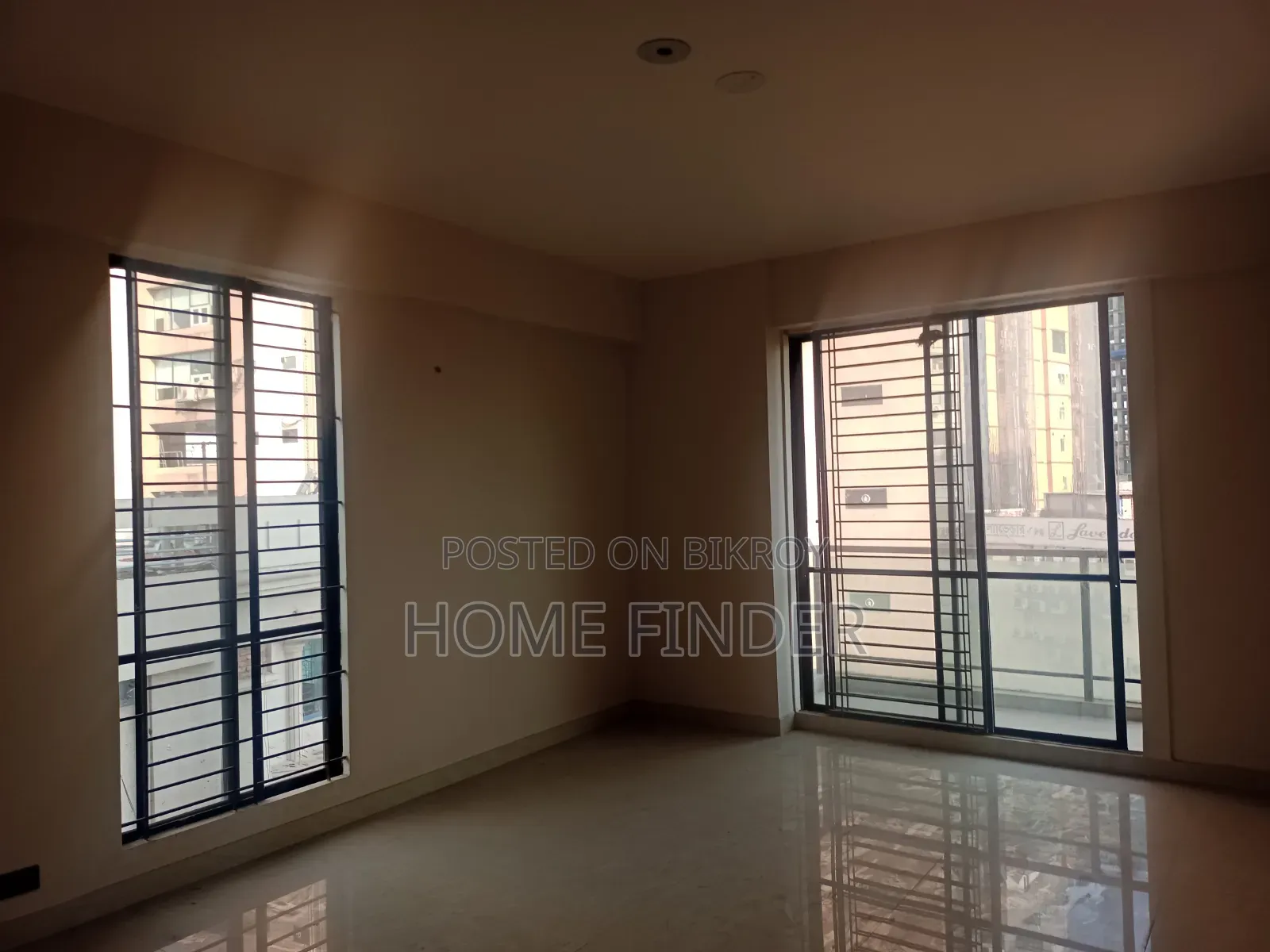 3bdrm Apartment in Gulshan for Sale