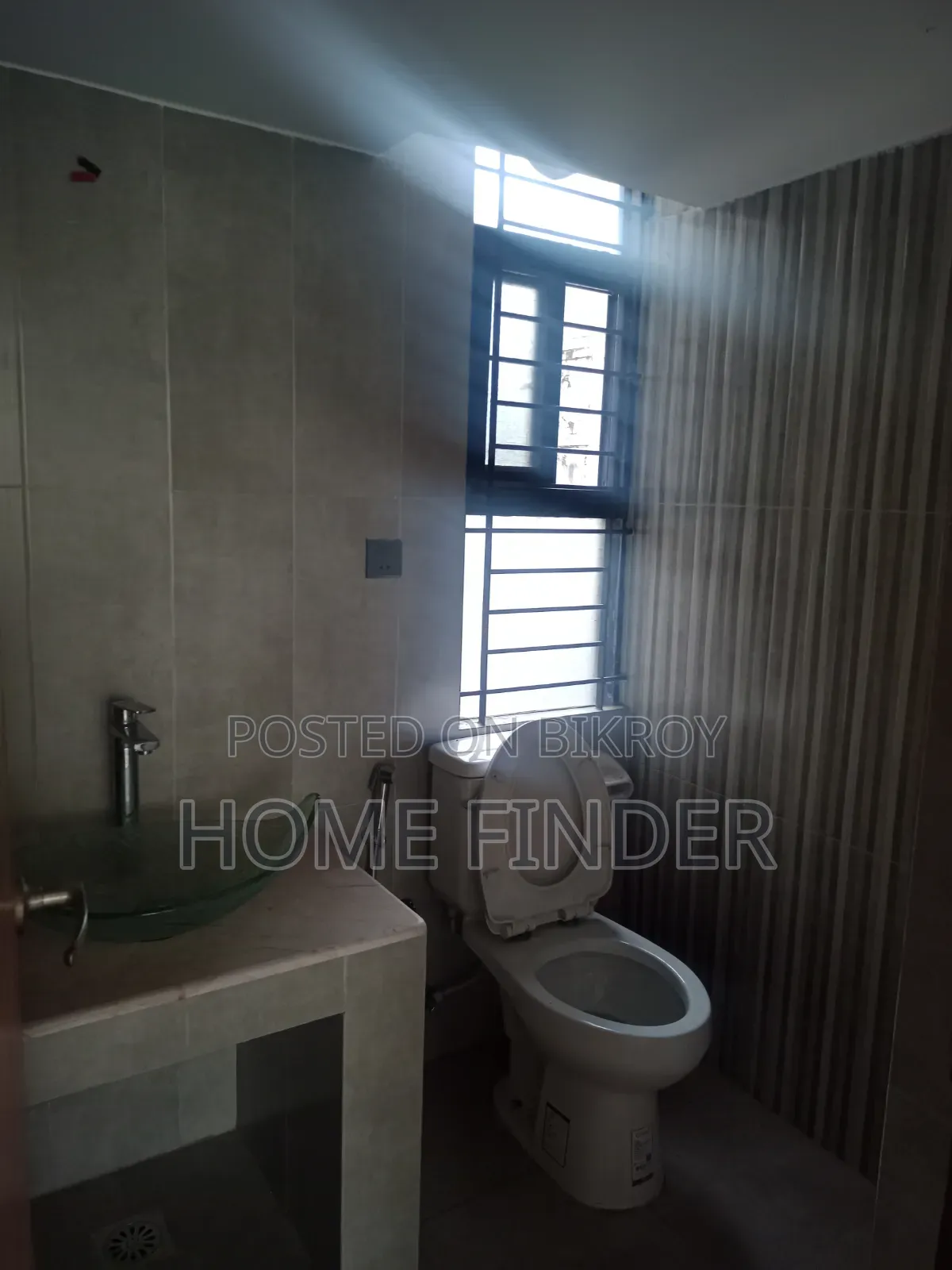 3bdrm Apartment in Gulshan for Sale