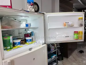 ৫২৬ লিটার শার্প রেফ্রিজারেটর