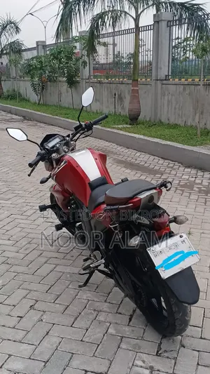 Yamaha FZ 2018 Red