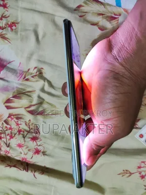 Oppo F17 Pro 128 GB Silver