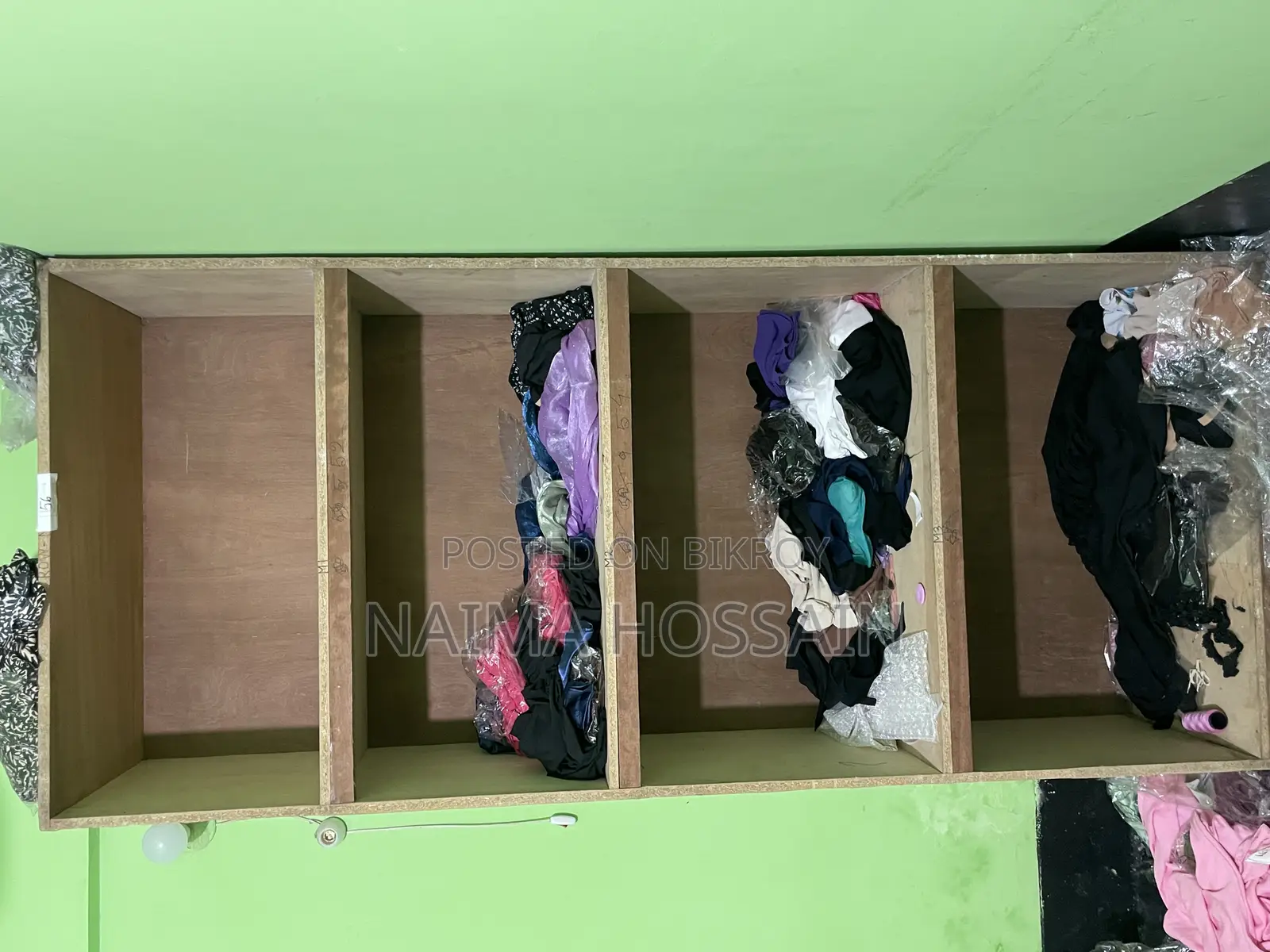 Shelf (Hardboard + Wood)