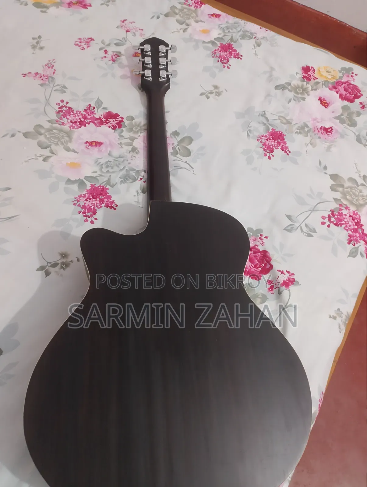 Gibson Guitar