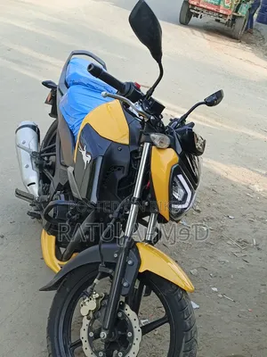 New TVS Raider 125 2023 Yellow