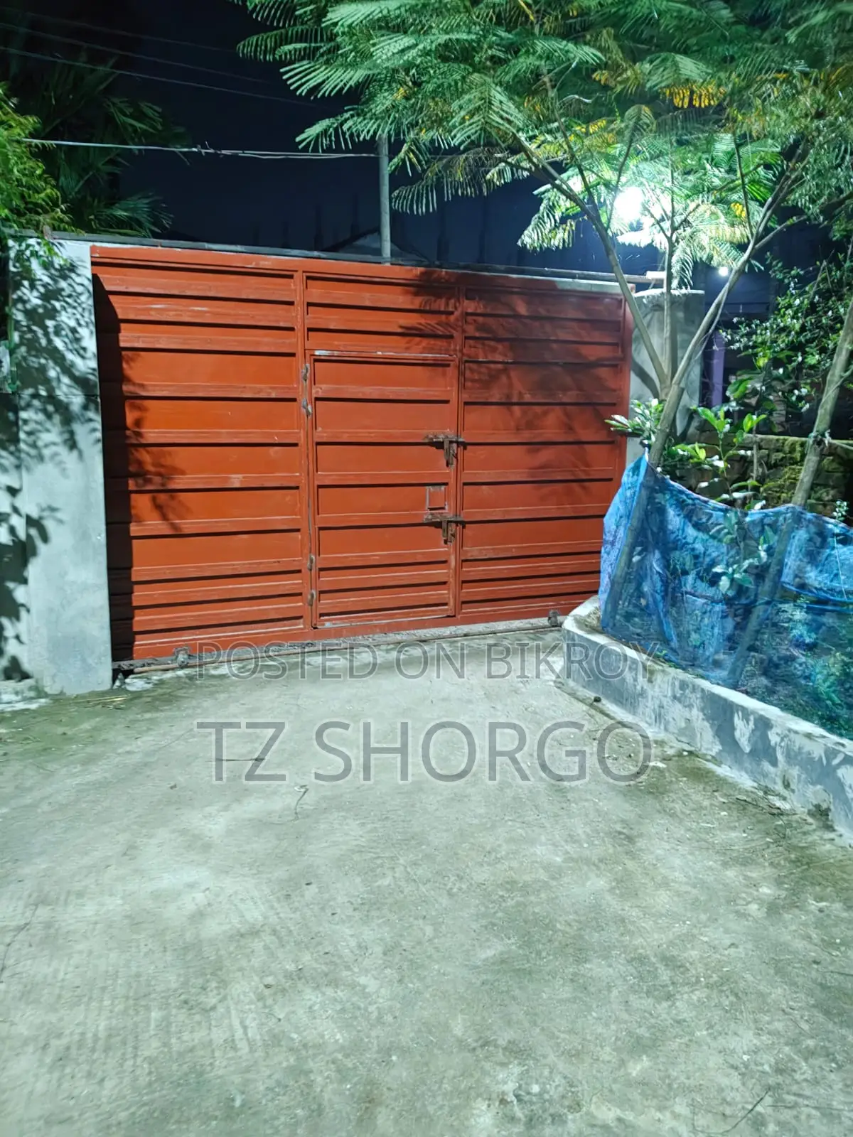 Warehouse/Office Space for Rent (1800 Sq Ft)