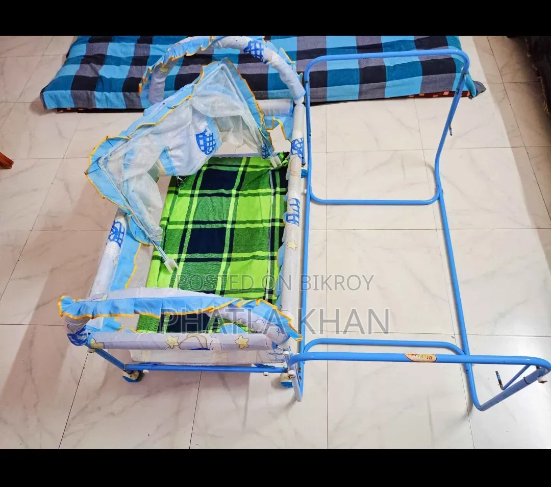 Babyland দোলনা