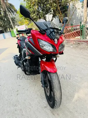 Yamaha 2019 Red
