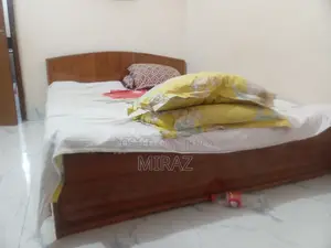 জাহাজের খাট।