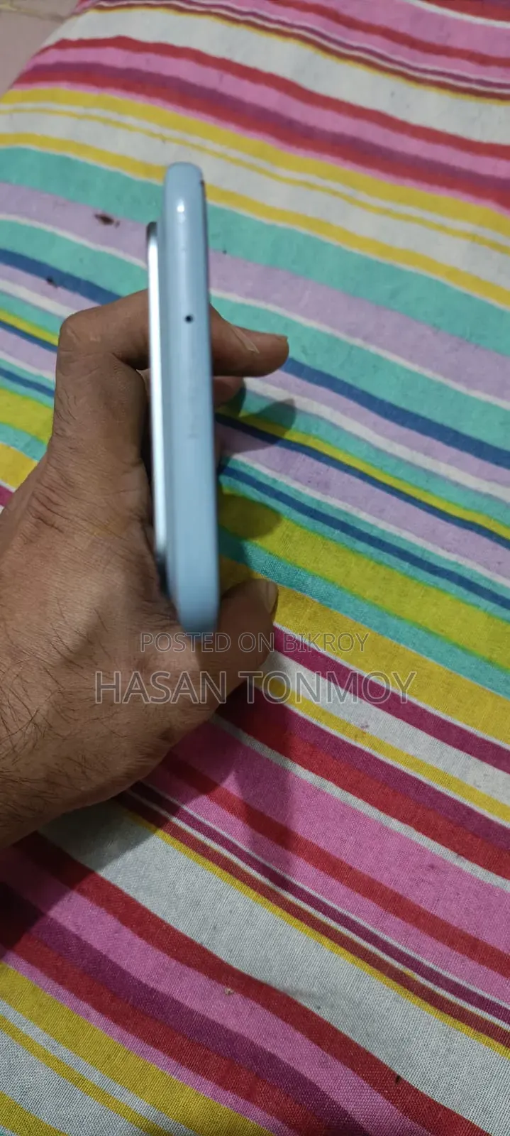 Tecno Pova 128 GB Blue